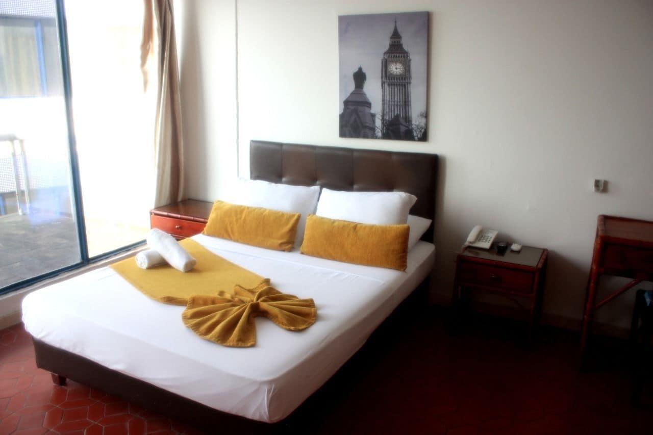 Hotel Costa Del Sol Cartagena Exterior photo