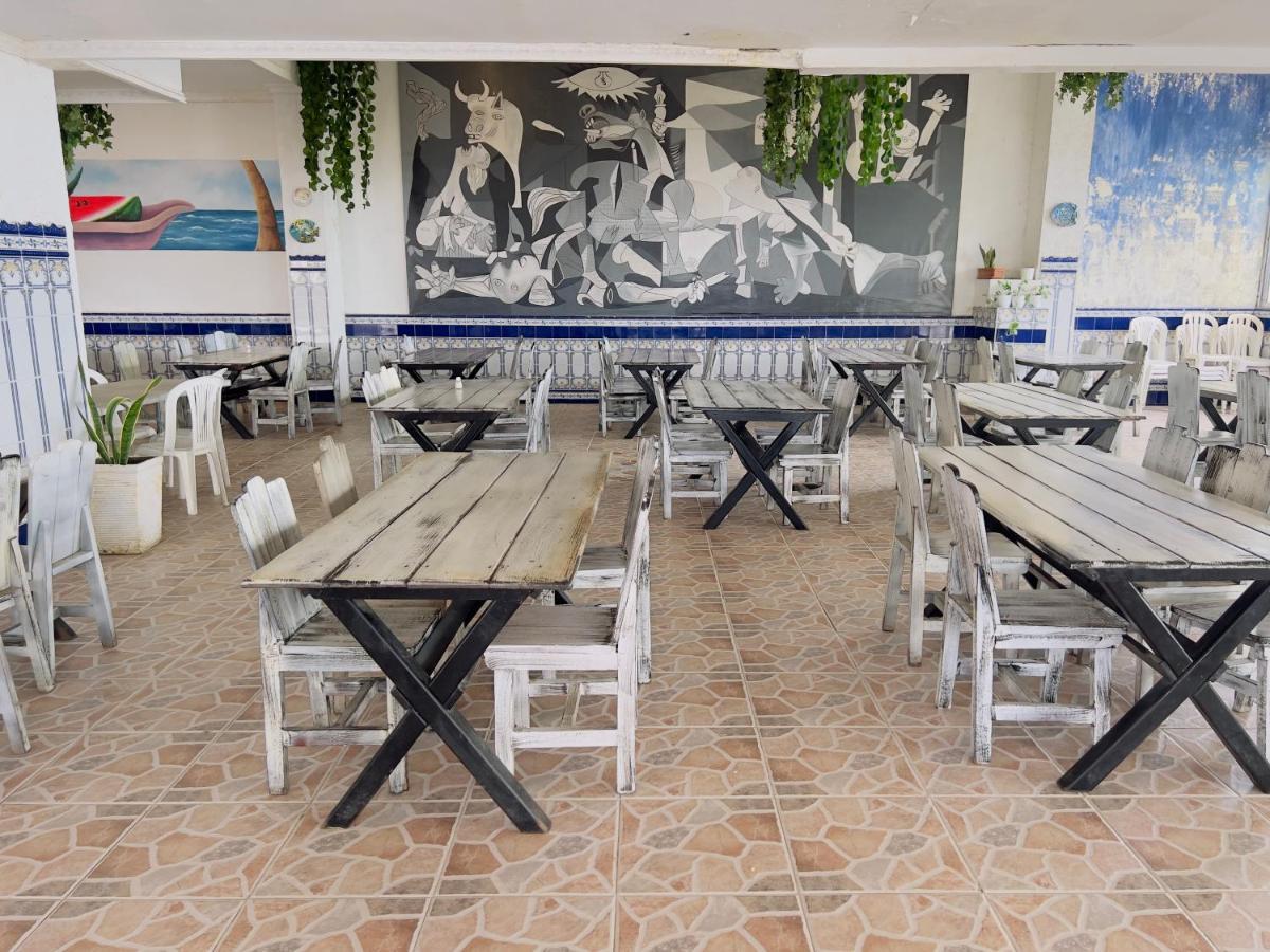 Hotel Costa Del Sol Cartagena Exterior photo